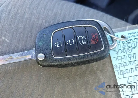 2017 Hyundai Santa Fe Se из США, поврежденный, VIN KM8SMDHF8HU219110